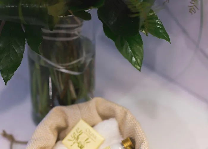 ゲストハウス Bel 4*